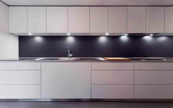 Bespoke luxury kitchens: handmade kitchens UK